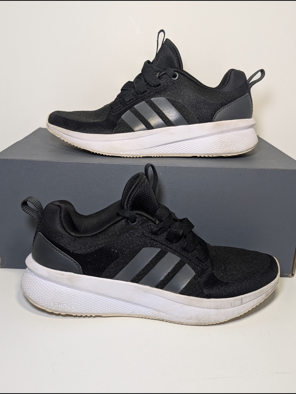 Adidas Black & White Running Sneakers - Three Stripes